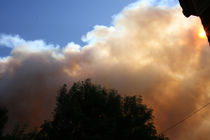 2008 Porter Ranch Fire affects Simi Valley